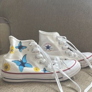 Converse high top chuck Taylor women 5.5 butterfly flowers